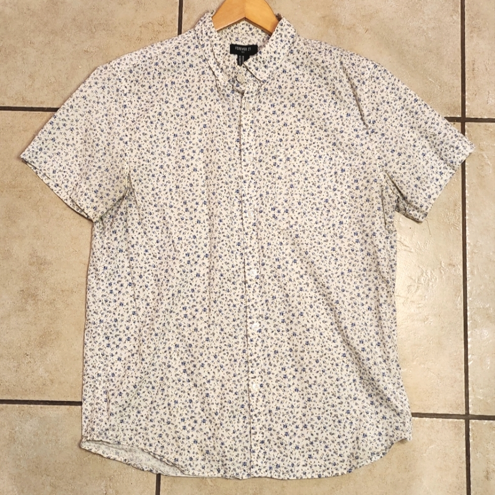Forever 21 Men Button Down Shirt